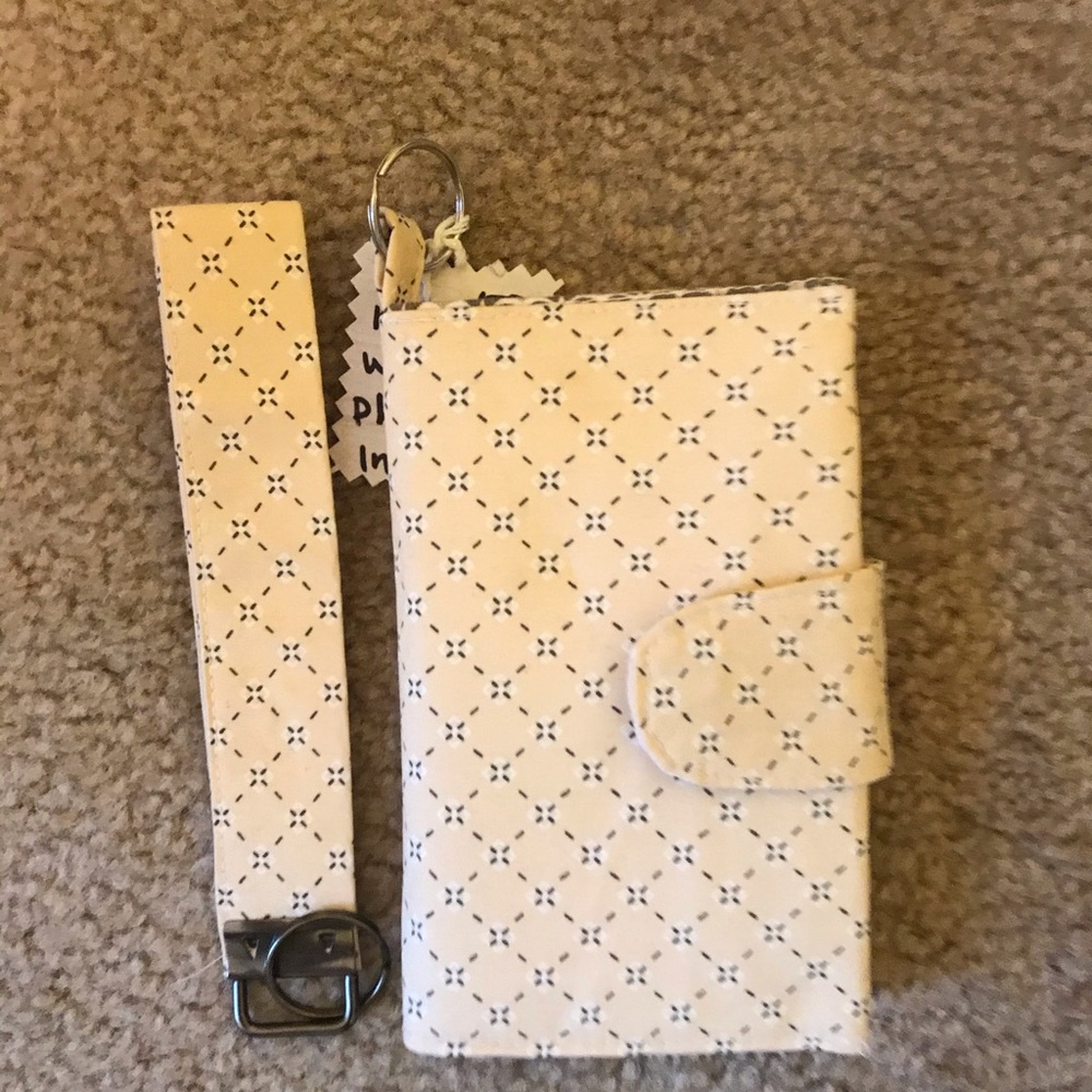 Handmade cloth wallet/iPhone case. Washable.